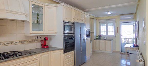 7 bedrooms Villa in San Miguel de Salinas, Spain No. 189245 6