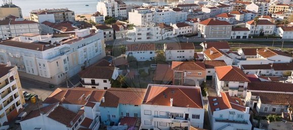 Studio in Sao Martinho do Porto, Portugal No. 173502 20