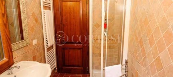 4 غرف نوم فيلا في Cortona, Italy رقم 278167 13