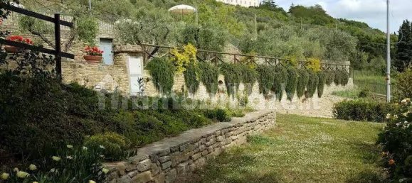 4 غرف نوم فيلا في Cortona, Italy رقم 278167 23