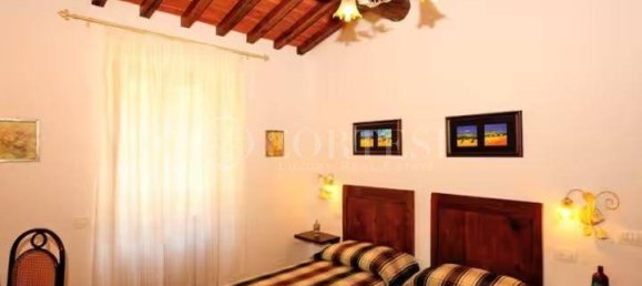 4 غرف نوم فيلا في Cortona, Italy رقم 278167 17