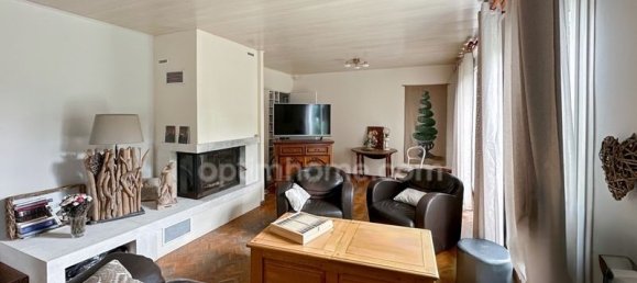 4 bedrooms House in Urvillers, France No. 253731 7