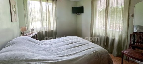 4 bedrooms House in Urvillers, France No. 253731 17