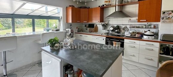 4 bedrooms House in Urvillers, France No. 253731 9