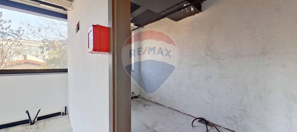 Escritório de 5 divisões em Gallarate, Italy N.º 113256 21