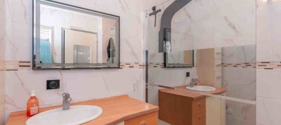 3 chambres Maison de ville à Cazouls-lès-Béziers, France No. 291376 8