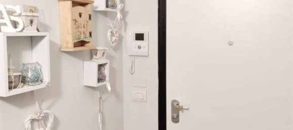 2 Schlafzimmer Wohnung in Modena, Italy, Nr. 189044 2