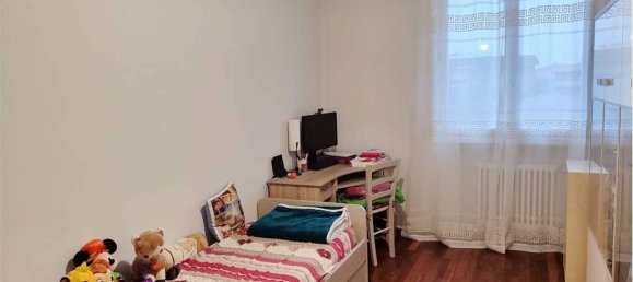 2 Schlafzimmer Wohnung in Modena, Italy, Nr. 189044 6