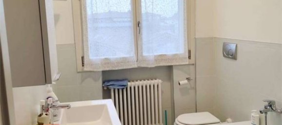 2 Schlafzimmer Wohnung in Modena, Italy, Nr. 189044 8