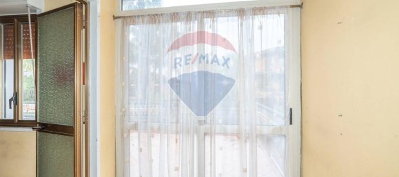 5-salle Appartement à San Giovanni la Punta, Italy No. 34884 49