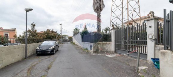 5-salle Appartement à San Giovanni la Punta, Italy No. 34884 20