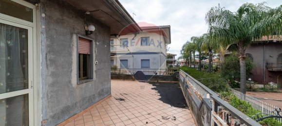 5-salle Appartement à San Giovanni la Punta, Italy No. 34884 47