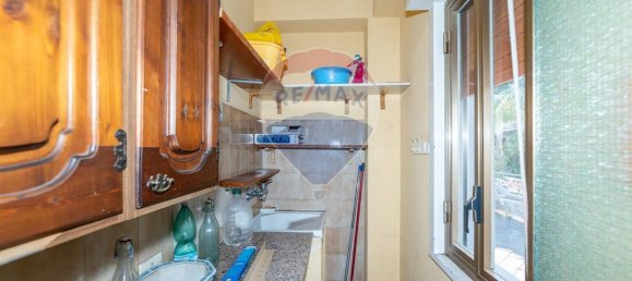 5-salle Appartement à San Giovanni la Punta, Italy No. 34884 50