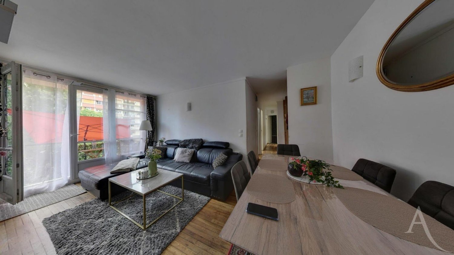 3 Schlafzimmer Wohnung in Montreuil, France, Nr. 164827