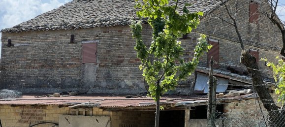 5 bedrooms Villa in Monte San Pietrangeli, Italy No. 78331 7