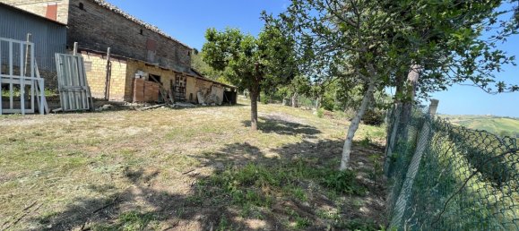 5 bedrooms Villa in Monte San Pietrangeli, Italy No. 78331 5