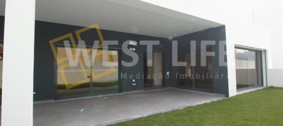 3غرفة شقة في Loures, Portugal رقم 98359 36