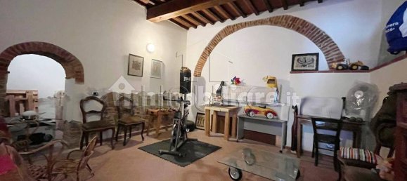 Квартира с 2 спальнями в Ареццо, Италия № 215917 28