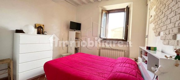 Квартира с 2 спальнями в Ареццо, Италия № 215917 12