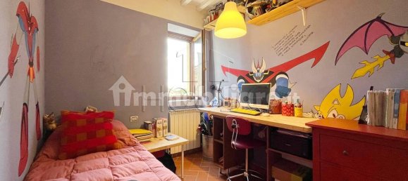 Квартира с 2 спальнями в Ареццо, Италия № 215917 16