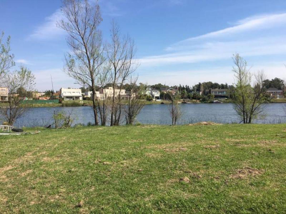  Land in Tigre, Argentina No. 119997