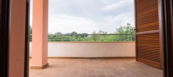 Apartamento de 2 dormitorios en Colli al Metauro, Italy No. 344596 8