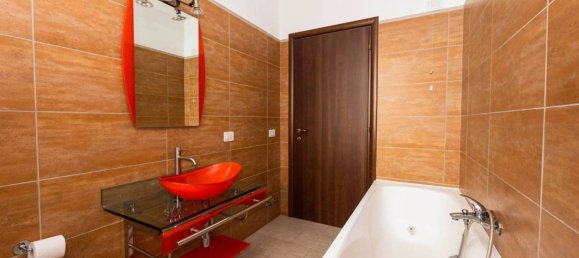 Apartamento de 2 dormitorios en Colli al Metauro, Italy No. 344596 14