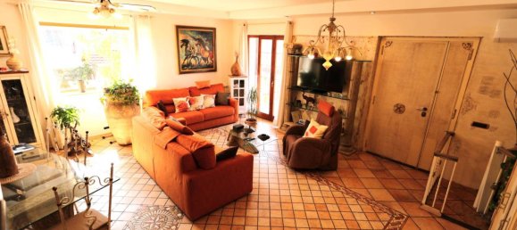 3 bedrooms Villa in Guidonia Montecelio, Italy No. 15679 26