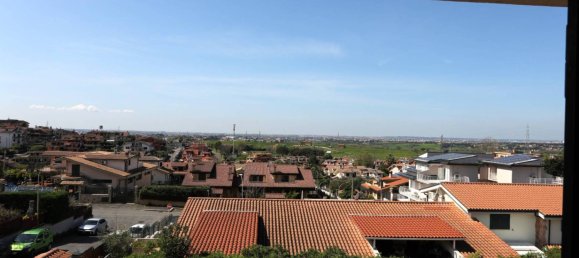 3 bedrooms Villa in Guidonia Montecelio, Italy No. 15679 17