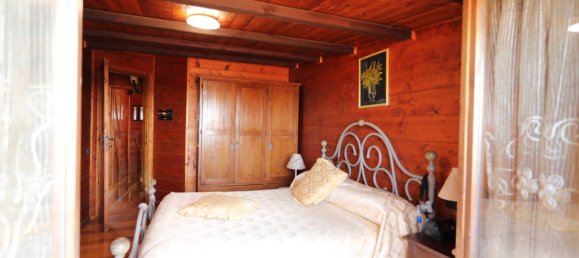 3 bedrooms Villa in Guidonia Montecelio, Italy No. 15679 16