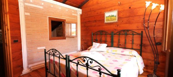 3 bedrooms Villa in Guidonia Montecelio, Italy No. 15679 10