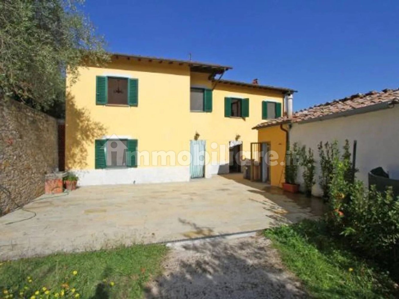 5 Schlafzimmer Villa in Lucca, Italy, Nr. 330068