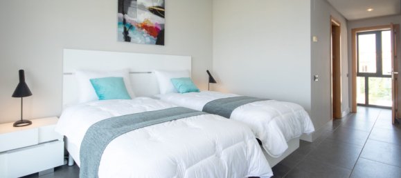 4 bedrooms House in Chullera, Spain No. 63300 37