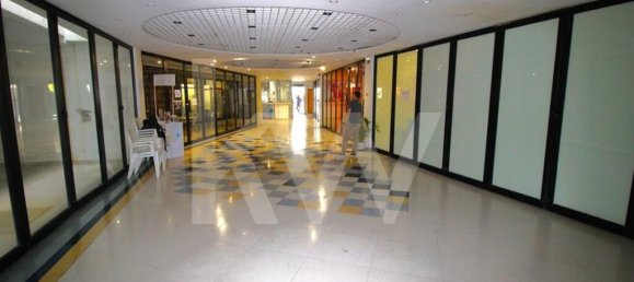 Gewerbliche Immobilie in Funchal, Portugal 78m², Nr. 84241 12