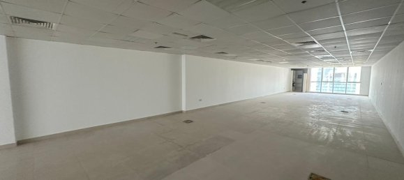 208.1m² Office in Business Bay, UAE No. 15586 2