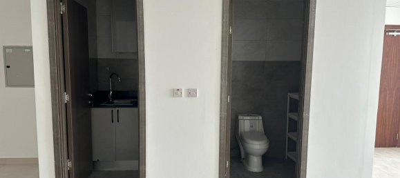 208.1m² Office in Business Bay, UAE No. 15586 11