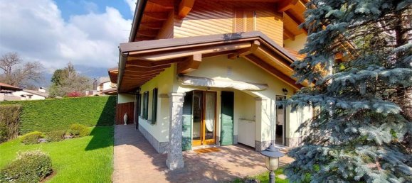 4 bedrooms Villa in Castione della Presolana, Italy No. 370123 2