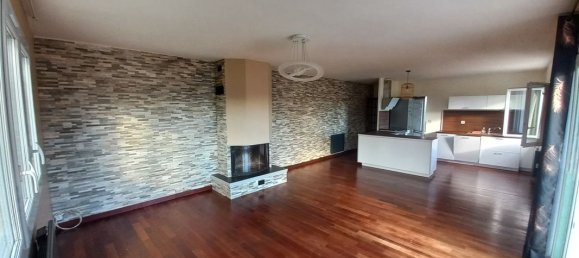 Casa T3 em Anet, France N.º 230084 4