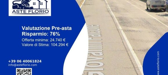 172m² Commercial property in Fermo, Italy No. 257731 10