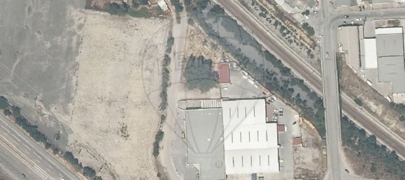 Lagerhaus in Seixal, Portugal 251m², Nr. 70763 2