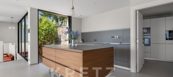 Villa de 4 dormitorios en Le Lavandou, France No. 280026 4