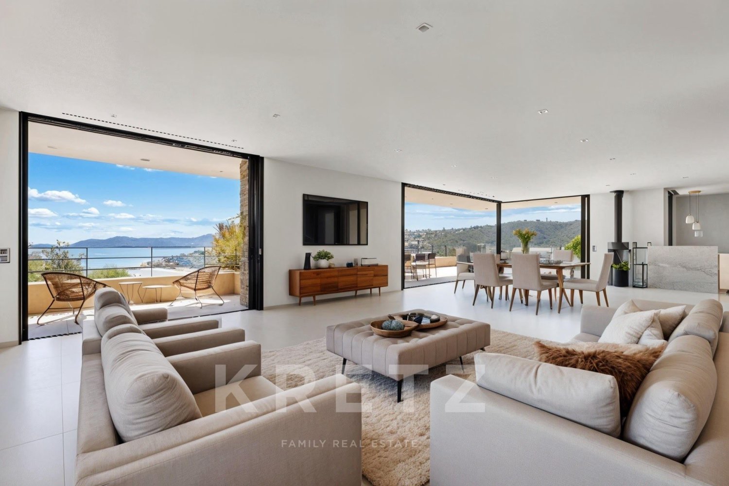 Villa de 4 dormitorios en Le Lavandou, France No. 280026