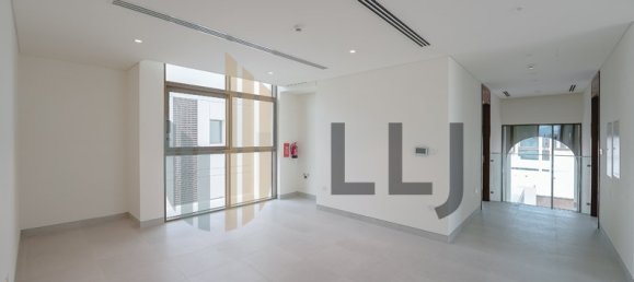 Вилла с 4 спальнями в Абу-Даби, ОАЭ № 64324 6