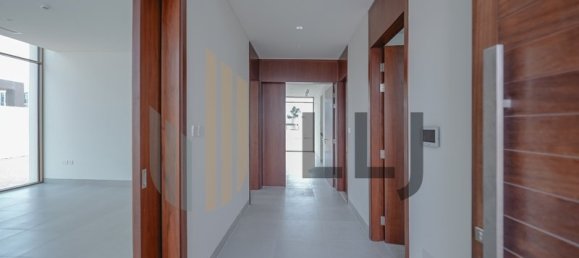 Вилла с 4 спальнями в Абу-Даби, ОАЭ № 64324 17