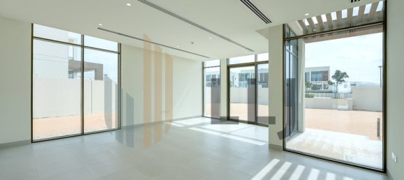 Вилла с 4 спальнями в Абу-Даби, ОАЭ № 64324 13