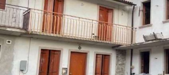 3 bedrooms Apartment in Arzignano, Italy No. 342025 2