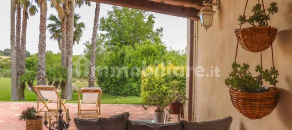 Вилла с 10 спальнями в Ното, Италия № 47671 8