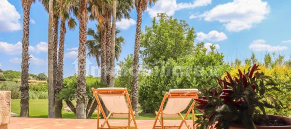 Вилла с 10 спальнями в Ното, Италия № 47671 7