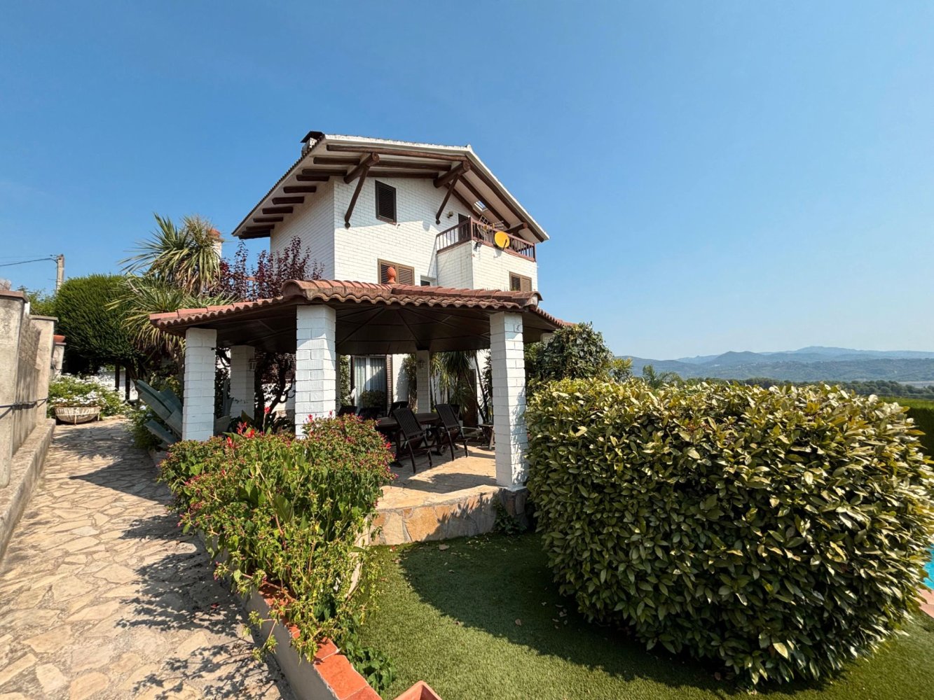 4 bedrooms House in Sant Esteve Sesrovires, Spain No. 267067