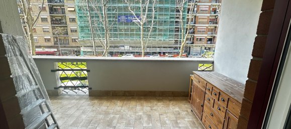 3 rooms Apartment in Rome, Italy No. 221885 8